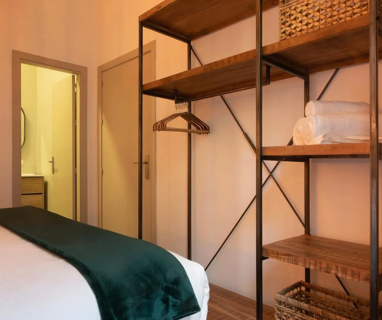 Apartment Bonito Apartamento En Pleno Centro Casco Antiguo Seville